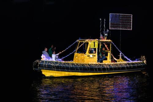 2025 C.I.S. Boat Parade 8