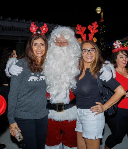 2025 Christmas Tree Lighting 240